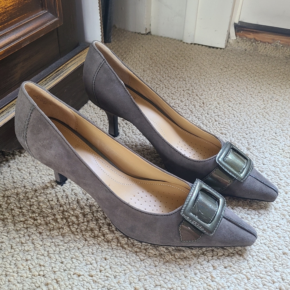 Circa Joan & David Women's Shoes Size 8M Leather Pointed Toe Heels